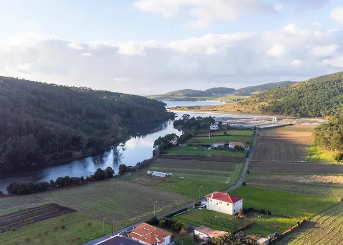 Liresca カントリーハウス Lires